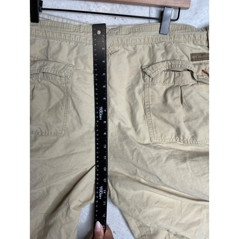 Columbia Mens Tan Cotton Cargo Shorts Size 40 Hiking Outdoor Khaki 0108 AM 4473